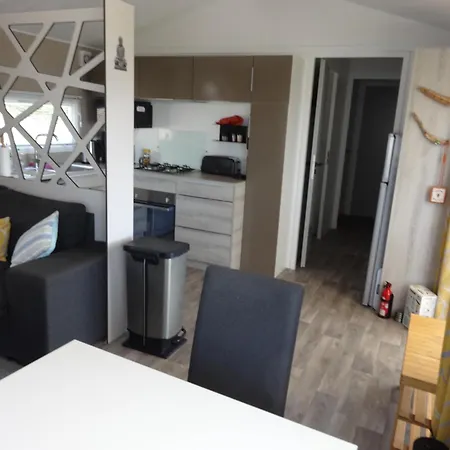Luxueux Bungalow Avec Vue Panoramique Sur La * Saint-Raphael (Var)