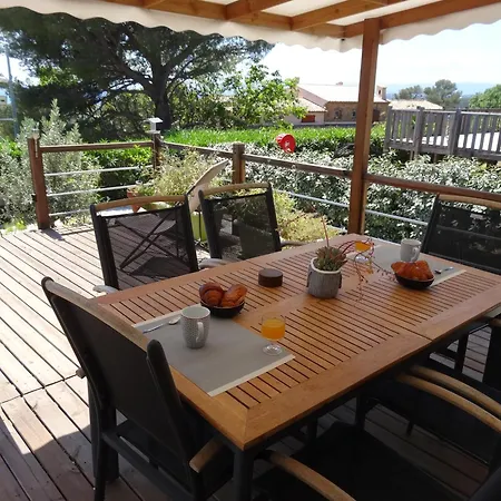 Luxueux Bungalow Avec Vue Panoramique Sur La Campsite