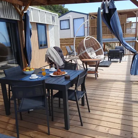 Kemping Luxueux Bungalow Avec Vue Panoramique Sur La