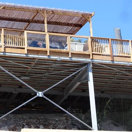 Luxueux Bungalow Avec Vue Panoramique Sur La Campsite